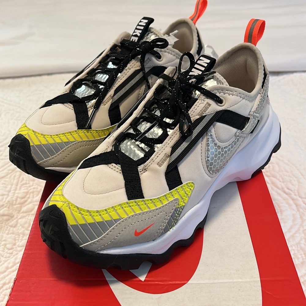 Nike 3M Womens TC7900 LX LIGHT ore wood brown